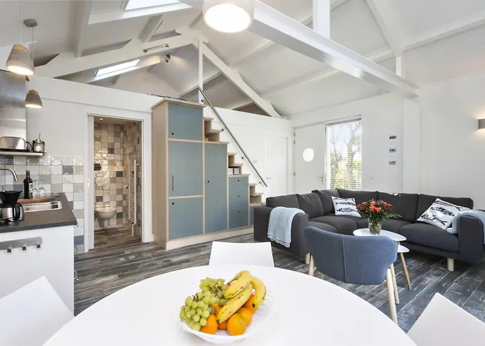 Tatil Evi Bubbles - Near The With Big Garden - Not For Companies Ouddorp