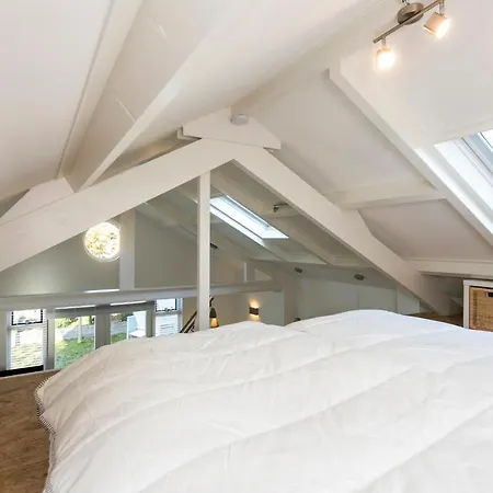 Prázdninový dům Bubbles - Near The With Big Garden - Not For Companies Ouddorp