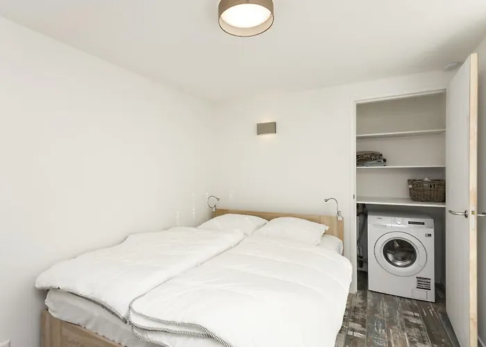 Bubbles - Near The With Big Garden - Not For Companies Casa de Férias