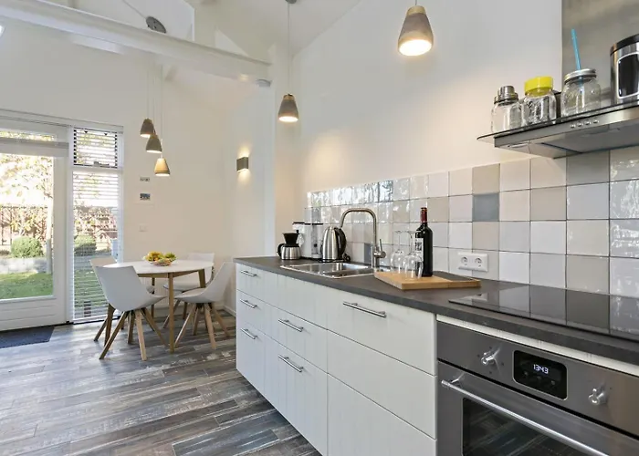 Casa de Férias Bubbles - Near The With Big Garden - Not For Companies *