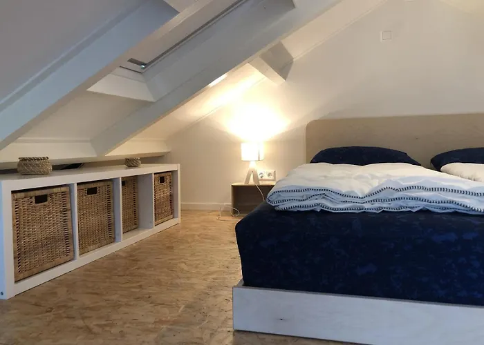 Bubbles - Near The With Big Garden - Not For Companies Casa de Férias *