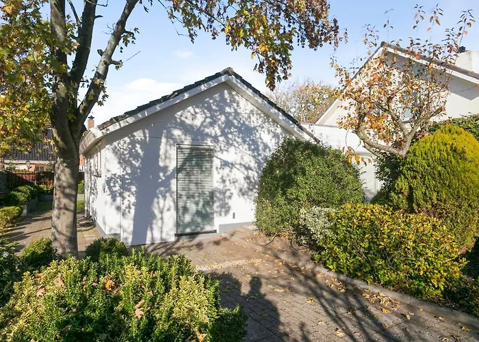 Casa de Férias Bubbles - Near The With Big Garden - Not For Companies Ouddorp